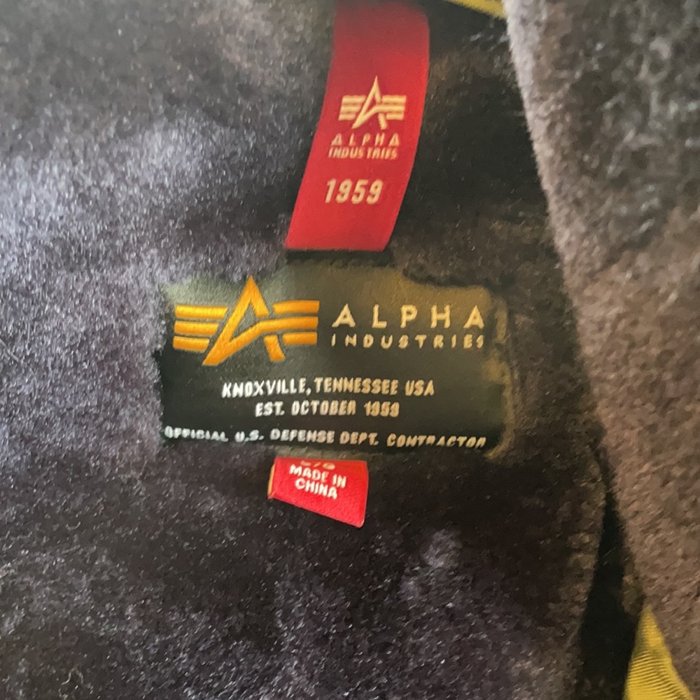 Alpha industries jacket - Picture 3 of 4